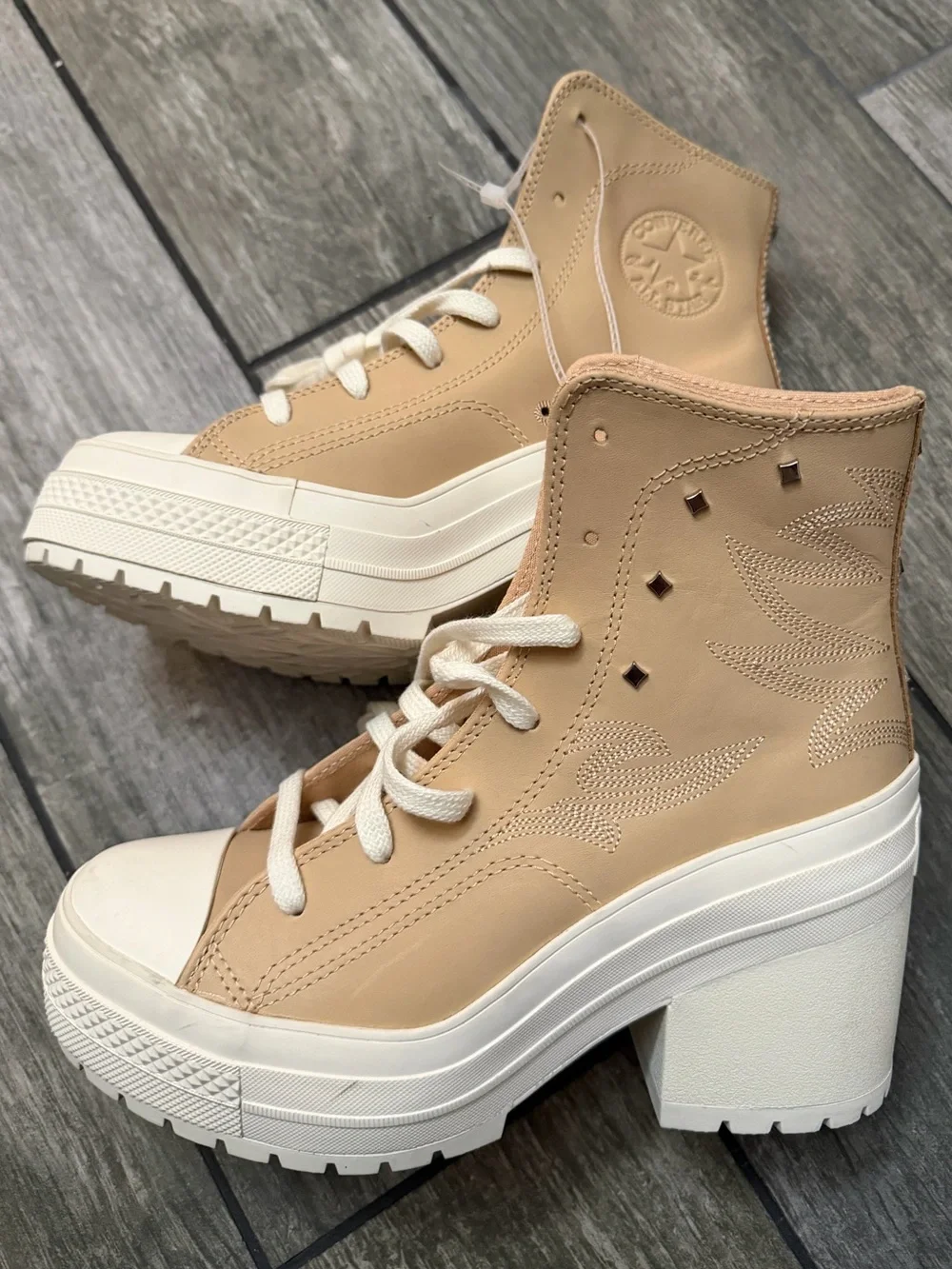 New Converse Chuck 70 De Luxe Heel Western Platform